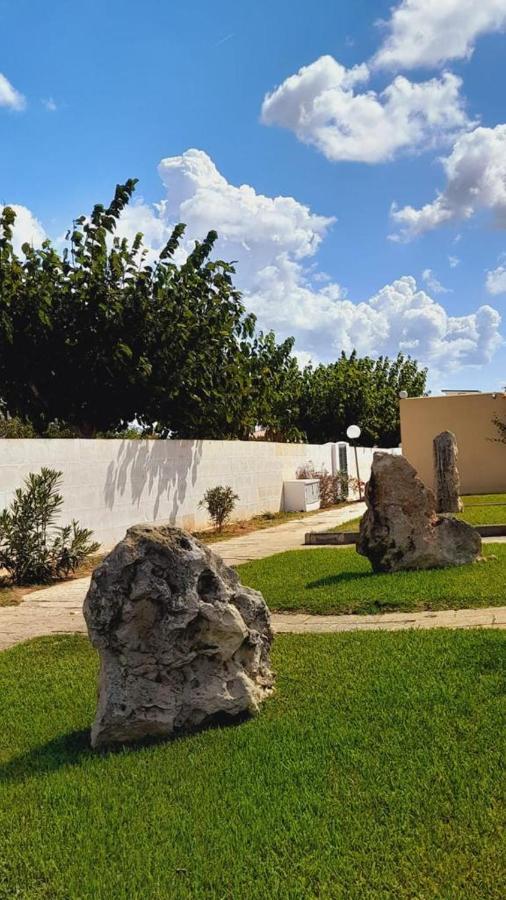 Апартаменты Apartamento Con Piscina En Ciudadela, Cala En Blanes Кала-эн-Бланес Экстерьер фото
